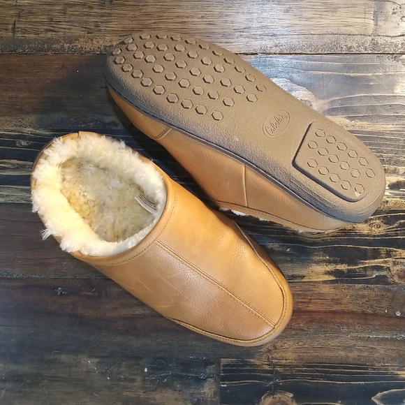 Cabelas leather and genuine shearling mens slippers size 10 like new condition - Picture 1 of 10